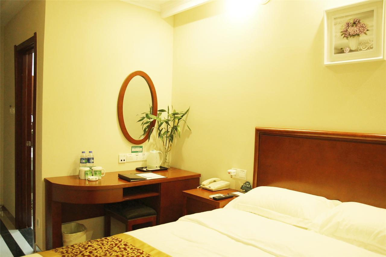 Greentree Inn Anhui Hefei Huizhou Avenue Dazhonglou Express Hotel Dış mekan fotoğraf