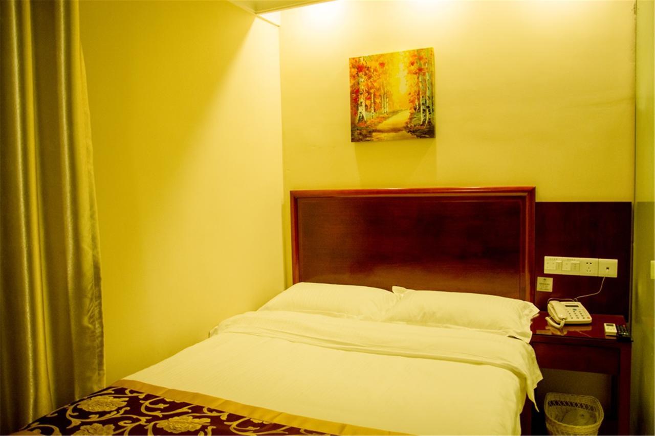 Greentree Inn Anhui Hefei Huizhou Avenue Dazhonglou Express Hotel Dış mekan fotoğraf